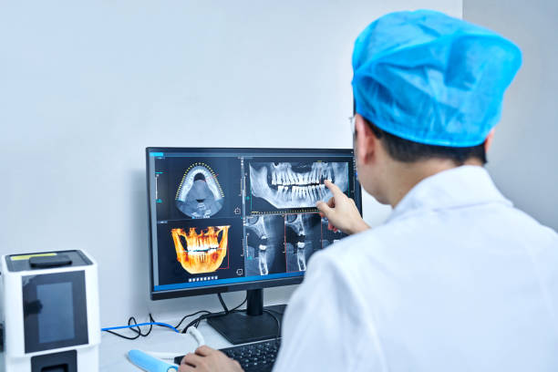 Best Emergency Dental Services for Seniors in Massapequa Park, NY